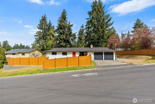 316 S 308th Street, Federal Way, WA 98003