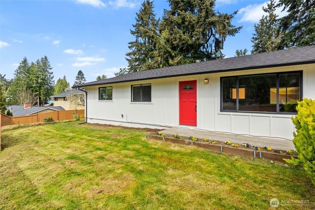 316 S 308th Street, Federal Way, WA 98003
