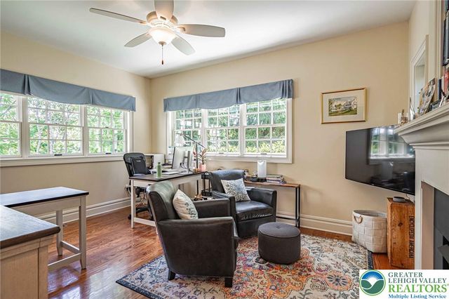 2061 Forge Run, Bethlehem City, PA 18015