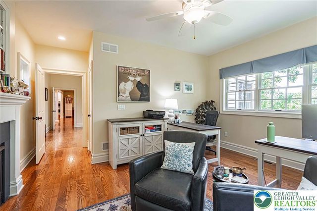 2061 Forge Run, Bethlehem City, PA 18015