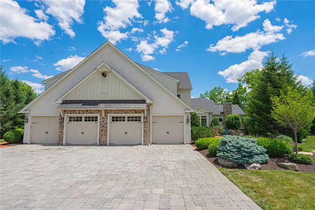 2061 Forge Run, Bethlehem City, PA 18015