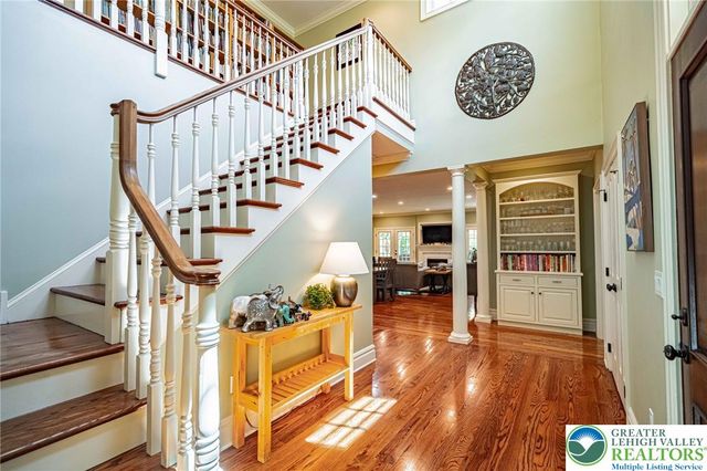 2061 Forge Run, Bethlehem City, PA 18015