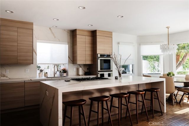 1510 10th, Manhattan Beach, CA 90266