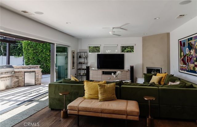 1510 10th, Manhattan Beach, CA 90266