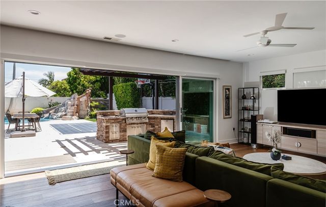 1510 10th, Manhattan Beach, CA 90266