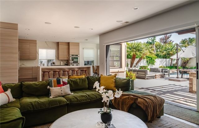 1510 10th, Manhattan Beach, CA 90266