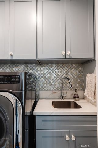 1510 10th, Manhattan Beach, CA 90266