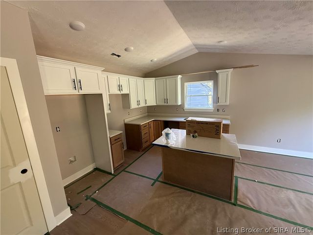 8022 Hudson Lane, Georgetown, IN 47122