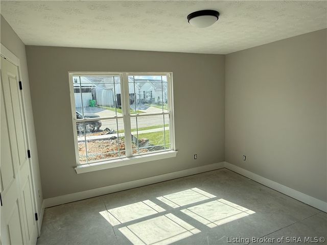 8022 Hudson Lane, Georgetown, IN 47122