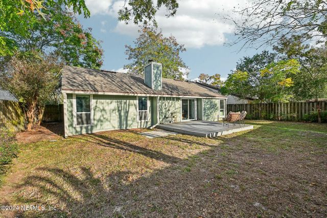 8064 KILWINNING Lane, Jacksonville, FL 32244