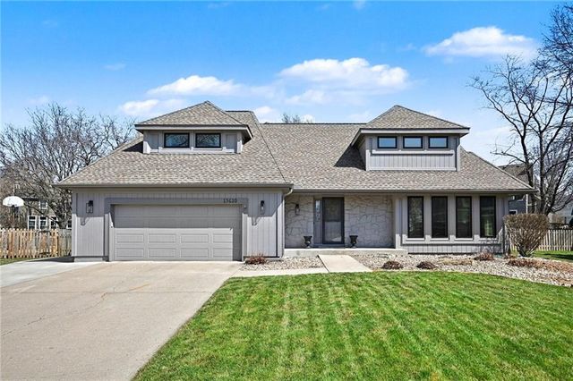 15610 W 145th Street, Olathe, KS 66062