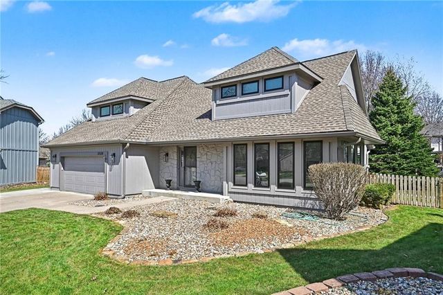 15610 W 145th Street, Olathe, KS 66062