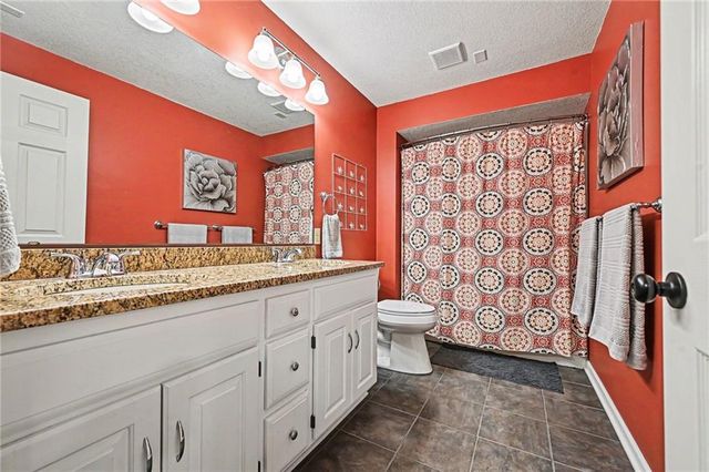 15610 W 145th Street, Olathe, KS 66062