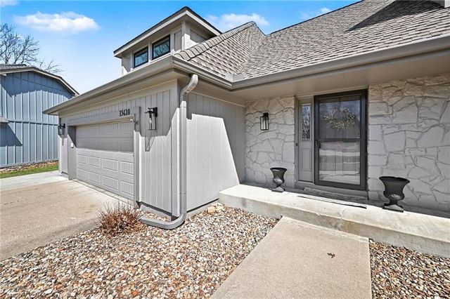 15610 W 145th Street, Olathe, KS 66062