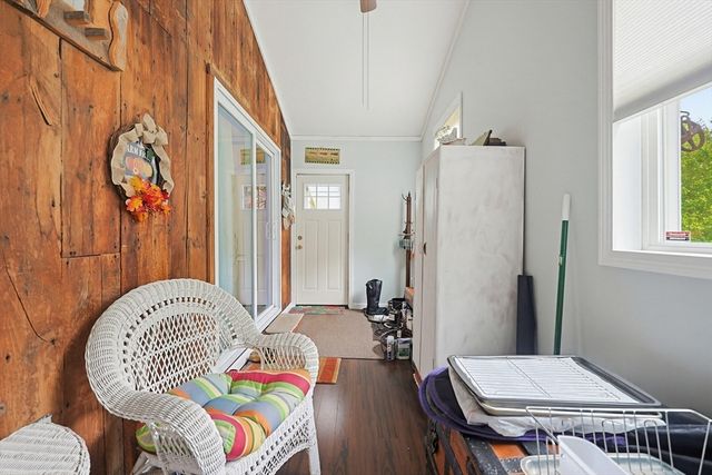 81 Florida Ave, Bellingham, MA 02019