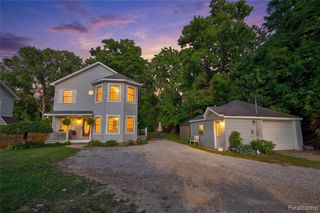 5096 N Irish Road, Davison, MI 48423