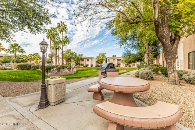 10030 W INDIAN SCHOOL Road 219, Phoenix, AZ 85037