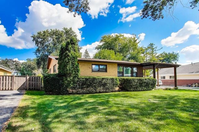 315 N Drury Lane, Arlington Heights, IL 60004