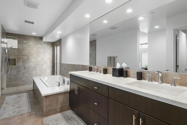 425 Suave Lane, Palm Springs, CA 92262