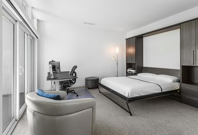 425 Suave Lane, Palm Springs, CA 92262