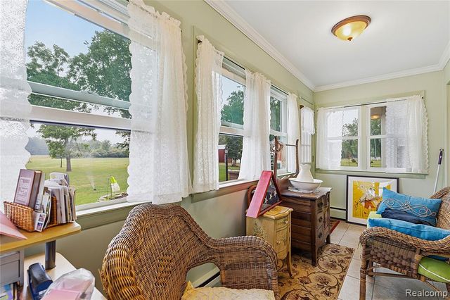 4925 S Huron River Drive, Flat Rock, MI 48134
