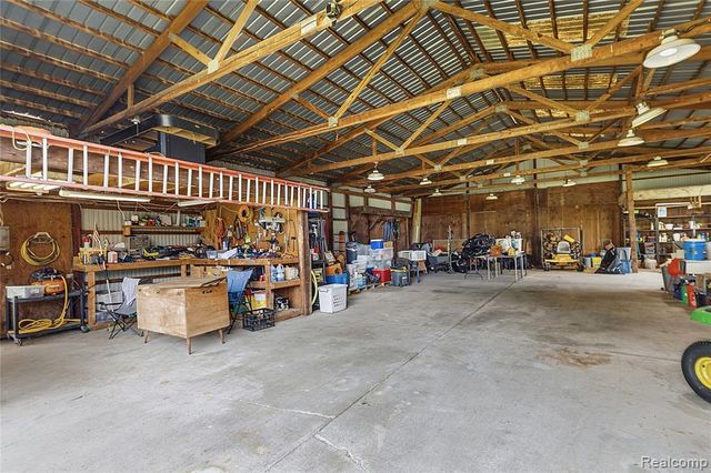 4925 S Huron River Drive, Flat Rock, MI 48134