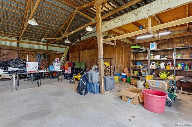 4925 S Huron River Drive, Flat Rock, MI 48134