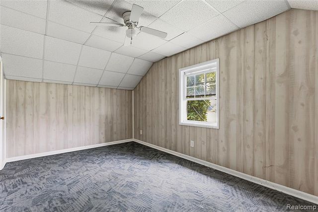 4925 S Huron River Drive, Flat Rock, MI 48134