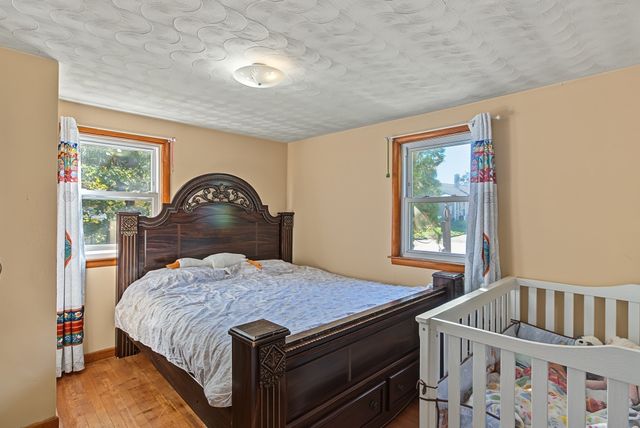77 Progressive St, Worcester, MA 01604