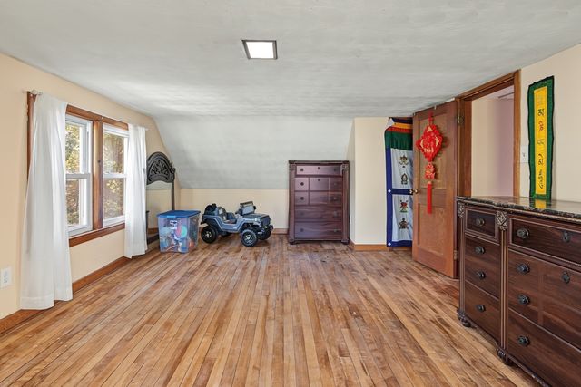 77 Progressive St, Worcester, MA 01604