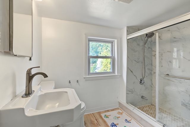 77 Progressive St, Worcester, MA 01604