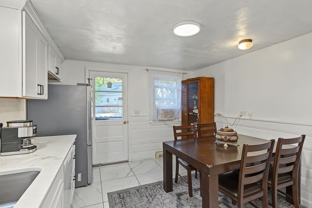 77 Progressive St, Worcester, MA 01604