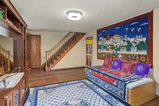 77 Progressive St, Worcester, MA 01604