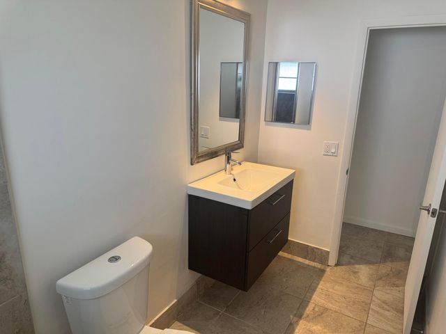 100 NW 27th Street, Pompano Beach, FL 33064