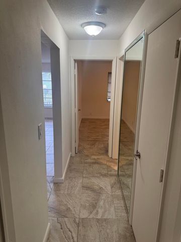 100 NW 27th Street, Pompano Beach, FL 33064