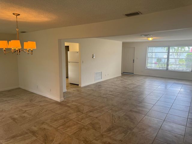 100 NW 27th Street, Pompano Beach, FL 33064