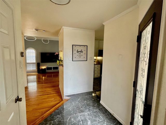 4130 Proton Drive 44D, Addison, TX 75001