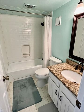 4130 Proton Drive 44D, Addison, TX 75001