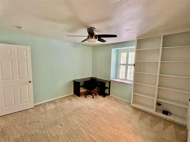 4130 Proton Drive 44D, Addison, TX 75001