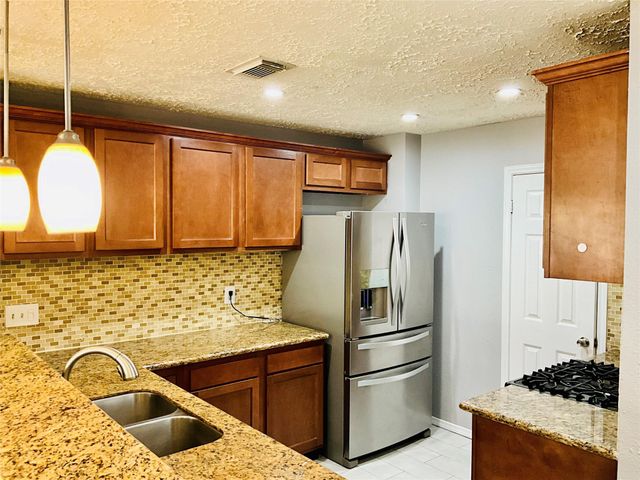 11827 Moss Branch Road, Houston, TX 77043