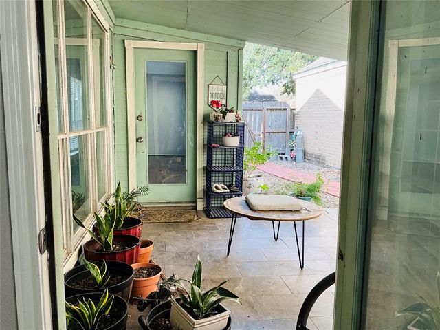 11827 Moss Branch Road, Houston, TX 77043