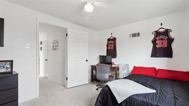 702 Amherst Lane, Deer Park, TX 77536