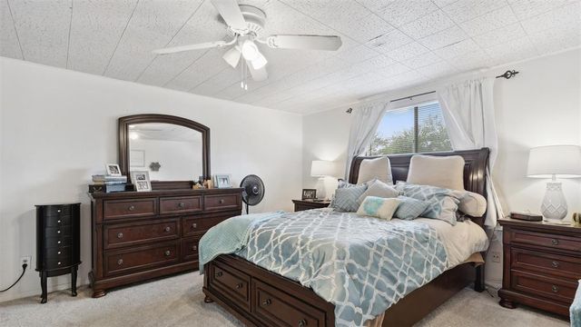 702 Amherst Lane, Deer Park, TX 77536