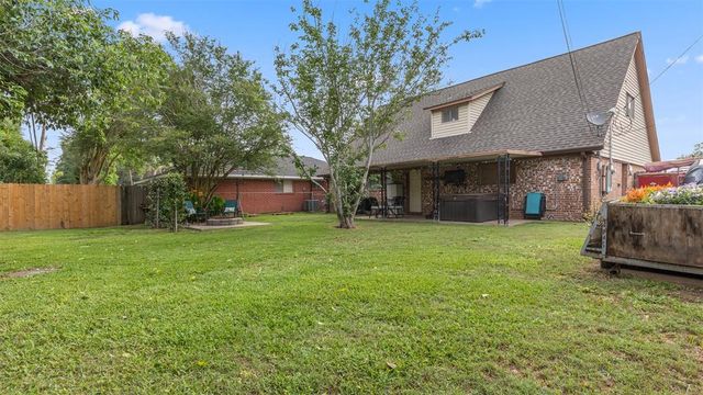 702 Amherst Lane, Deer Park, TX 77536