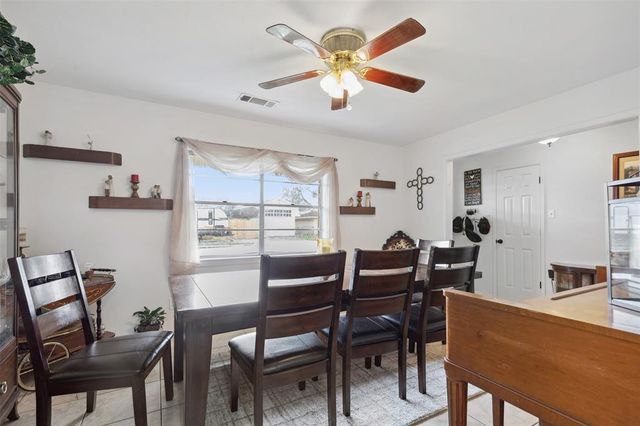 702 Amherst Lane, Deer Park, TX 77536