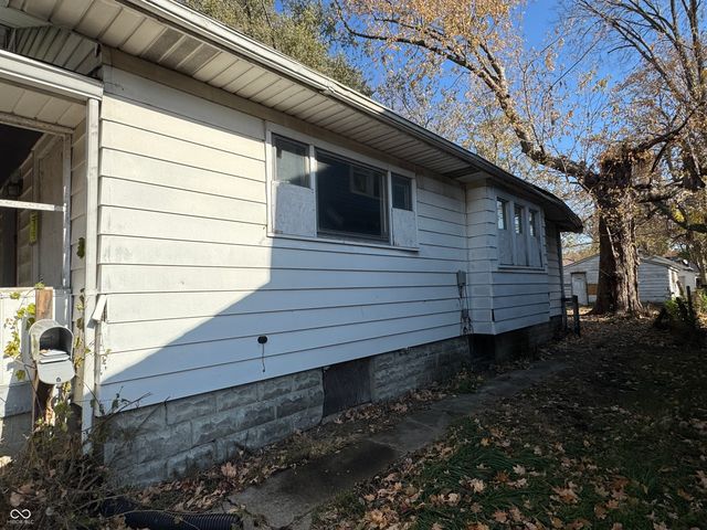 621 N Grant Avenue, Indianapolis, IN 46201