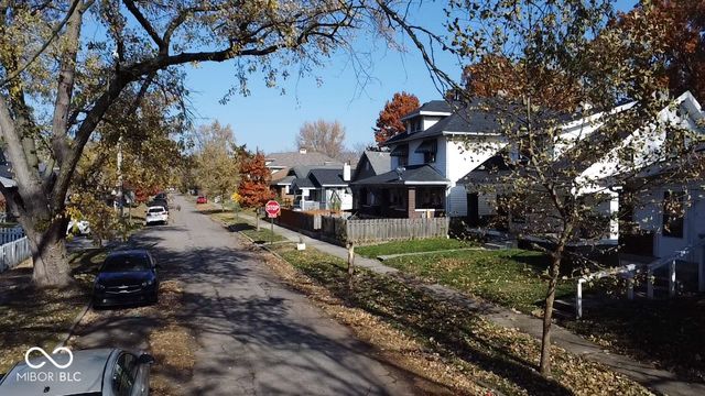 621 N Grant Avenue, Indianapolis, IN 46201