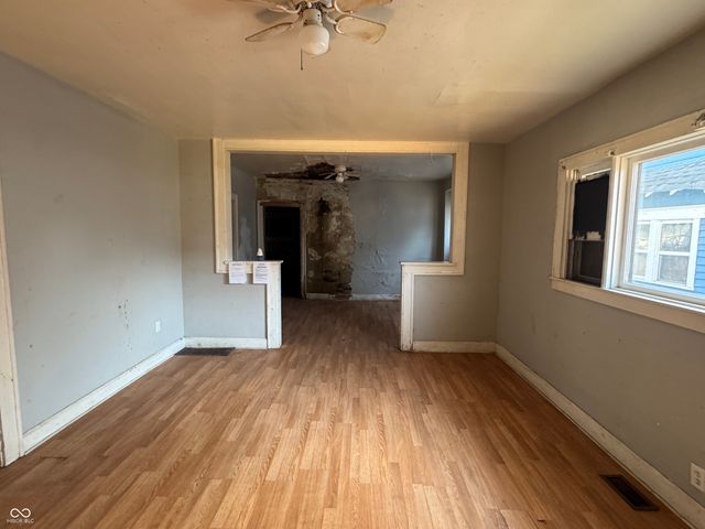 621 N Grant Avenue, Indianapolis, IN 46201