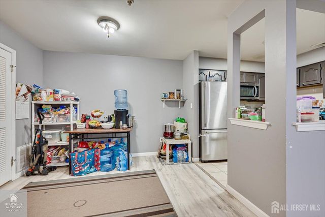 1626 Waterford Drive, Edison, NJ 08817