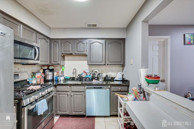1626 Waterford Drive, Edison, NJ 08817